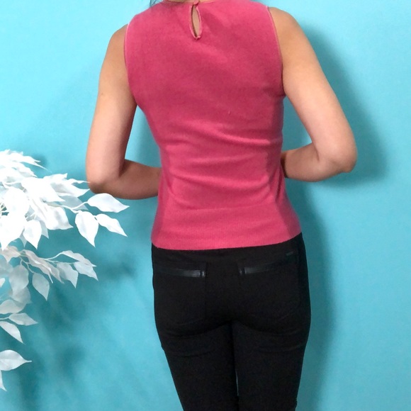 Banana Republic Sleeveless Crew Neck Sweater Pink - Picture 3 of 11